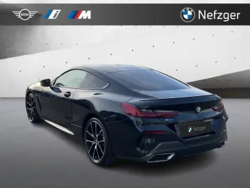 BMW M850 i xDrive Coupe Laserlicht B&W Shadow Line
