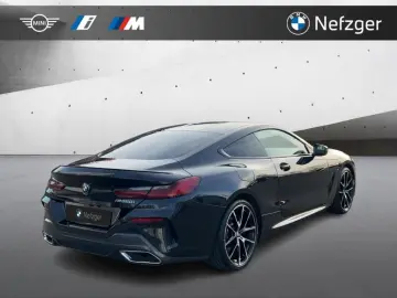 BMW M850 i xDrive Coupe Laserlicht B&W Shadow Line