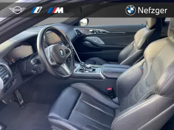 BMW M850 i xDrive Coupe Laserlicht B&W Shadow Line