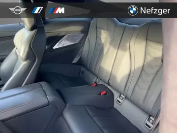 BMW M850 i xDrive Coupe Laserlicht B&W Shadow Line