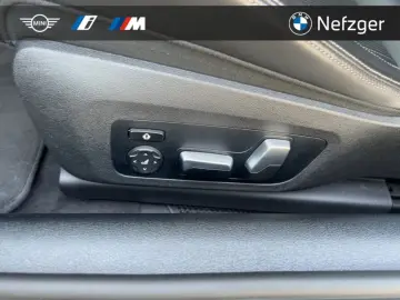 BMW M850 i xDrive Coupe Laserlicht B&W Shadow Line