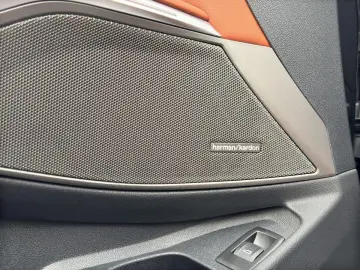 BMW M340d xDrive Touring M Sport Pro Pano H K HuD 19