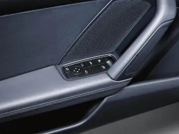 PORSCHE 911 Carrera S Sportabgasanlage BOSE InnoDrive