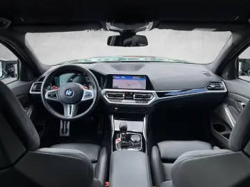 BMW M3 Competition Limousine Head-Up HK HiFi DAB