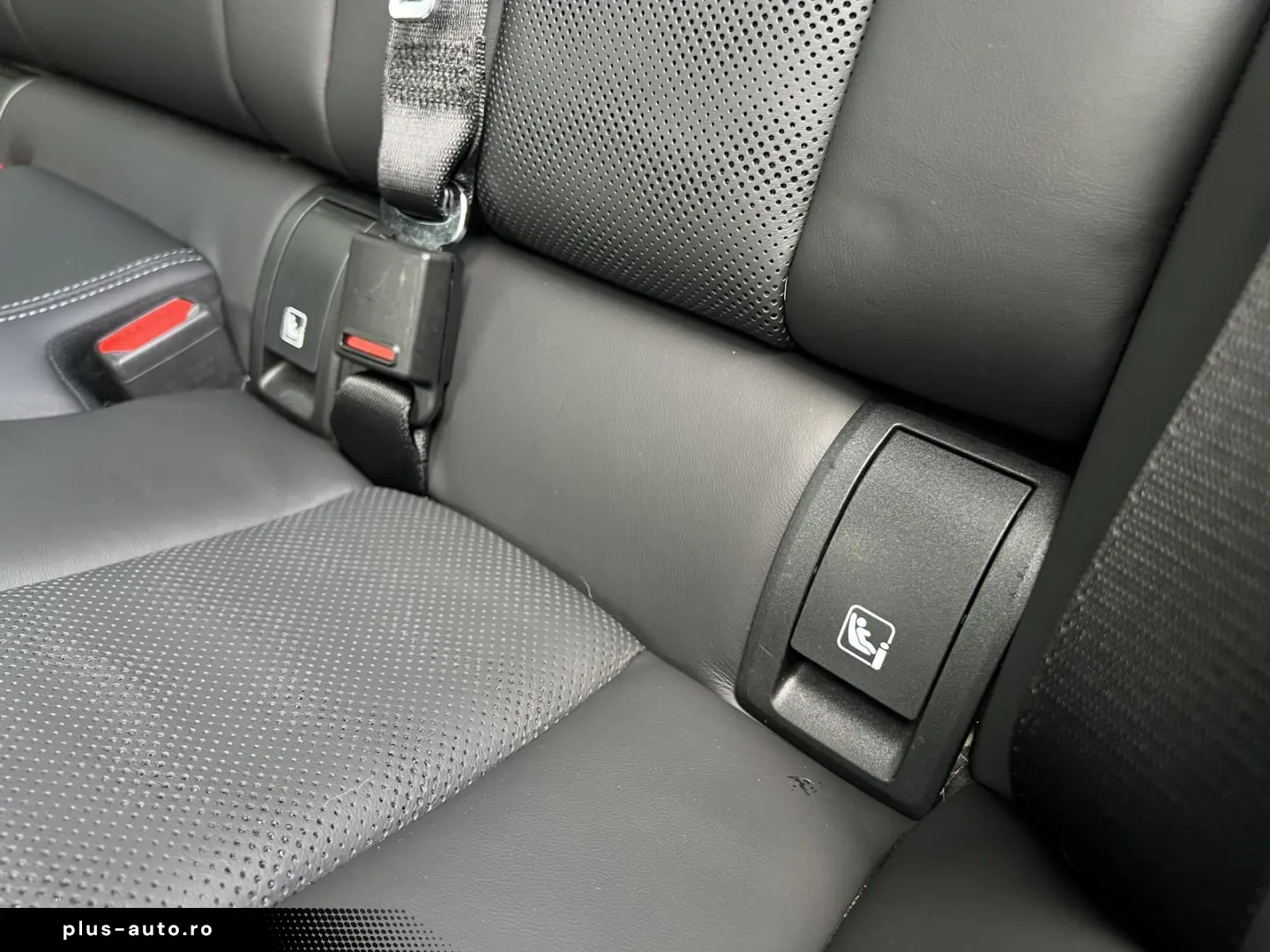 BMW M3 Competition Limousine Head-Up HK HiFi DAB