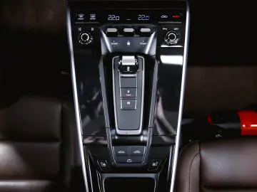 PORSCHE 911 Carrera S Cabriolet Burmester Sportabgas