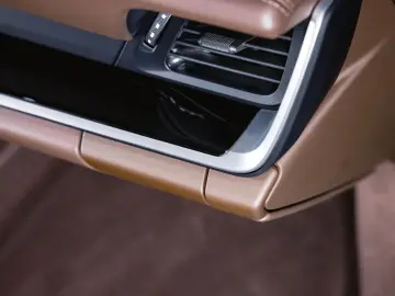 PORSCHE 911 Carrera S Cabriolet Burmester Sportabgas