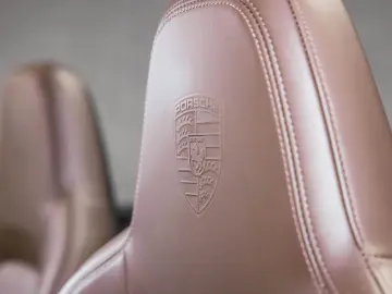 PORSCHE 911 Carrera S Cabriolet Burmester Sportabgas