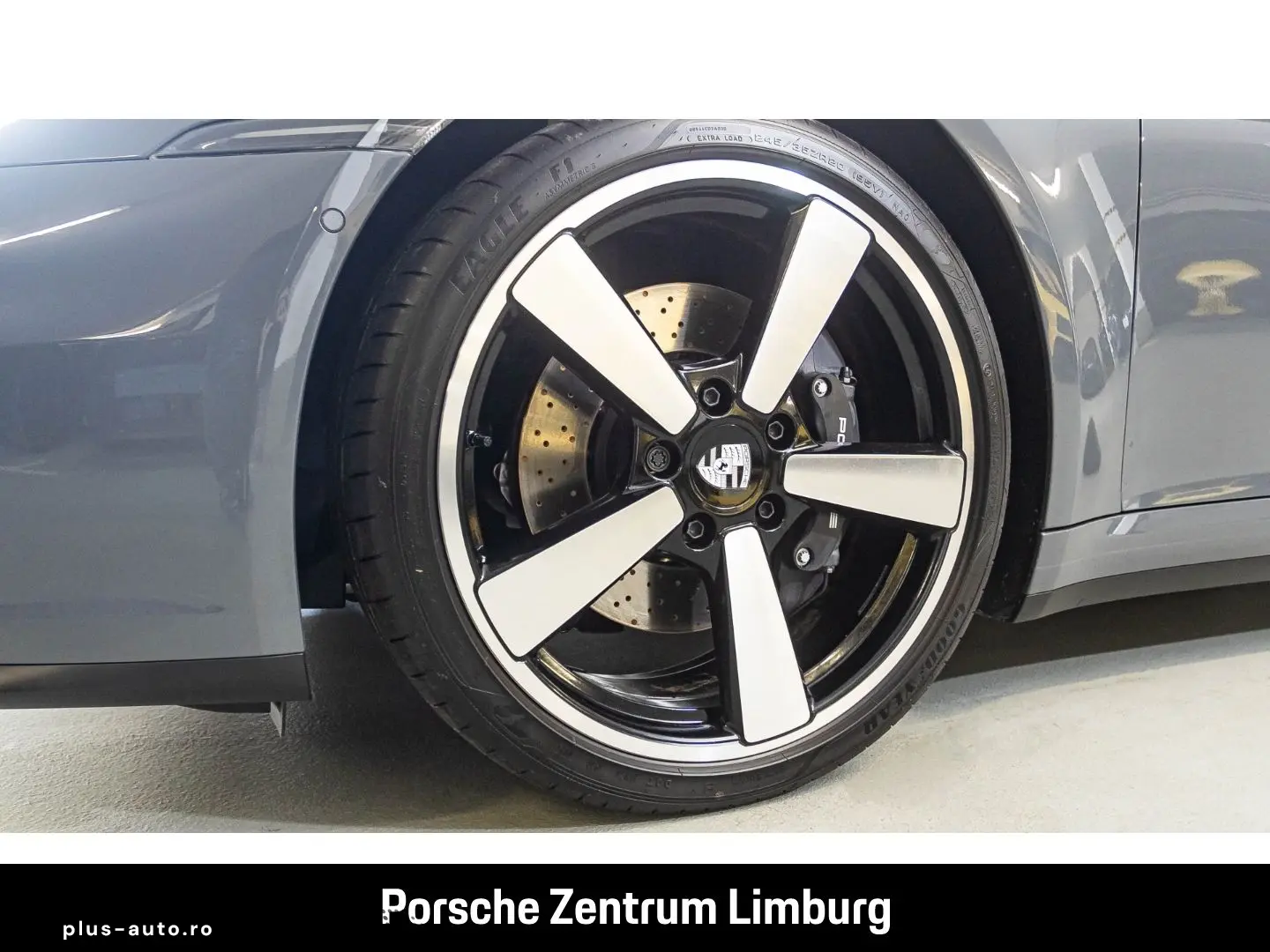 PORSCHE 992 911 Carrera Cabriolet Rückfahrkamera BOSE