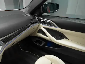 BMW M4 Competition M xDrive