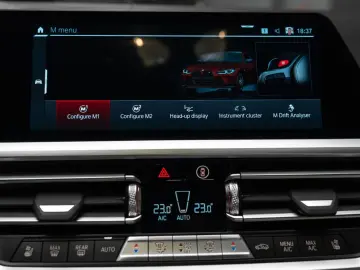 BMW M4 Competition M xDrive