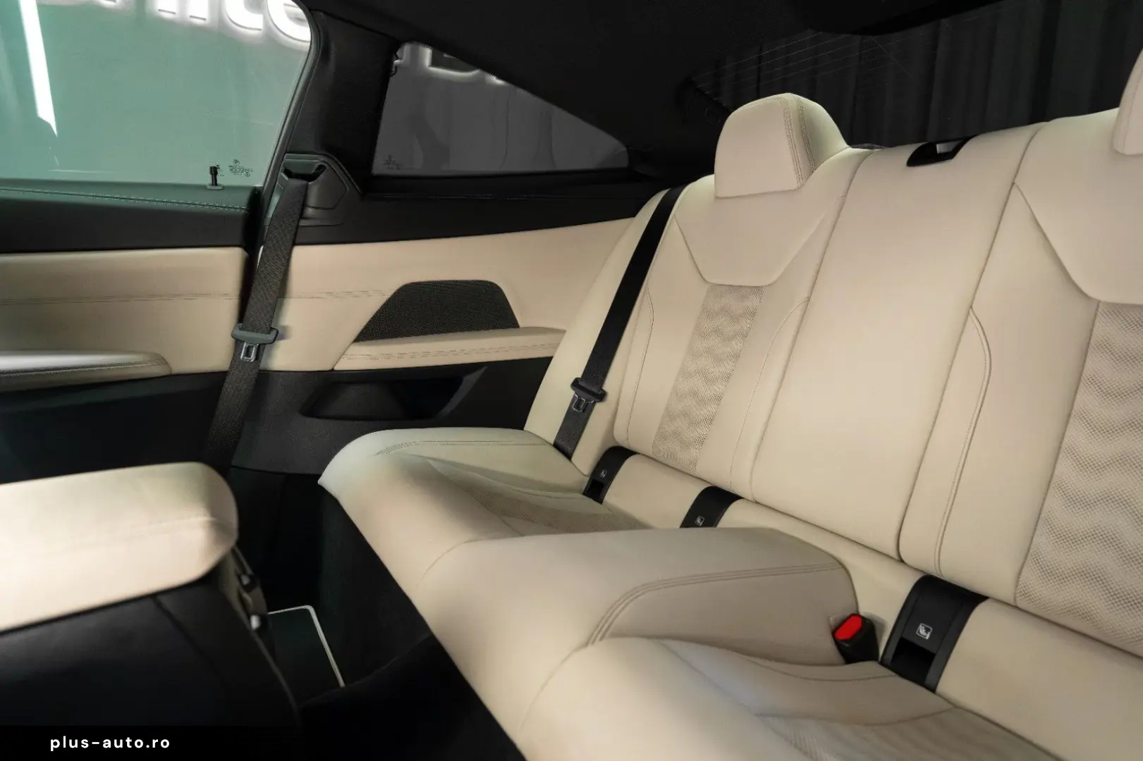 BMW M4 Competition M xDrive