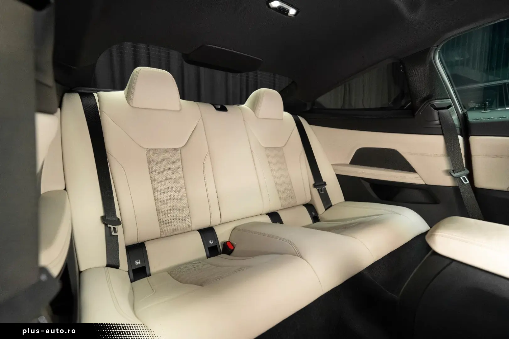 BMW M4 Competition M xDrive