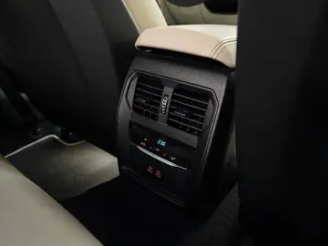 BMW M4 Competition M xDrive