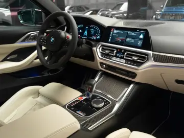 BMW M4 Competition M xDrive