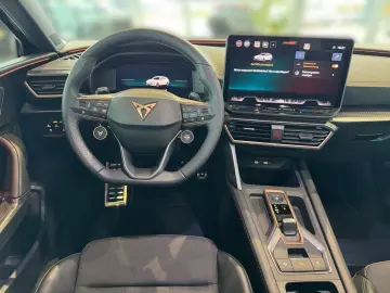 CUPRA Leon 1.5 eTSI LED Navi SHZ Sennheiser Edge