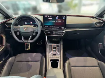 CUPRA Leon 1.5 eTSI LED Navi SHZ Sennheiser Edge