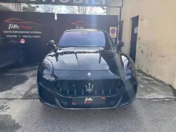 ANDERE MASERATI Grecale V6 530 CV AWD Trofeo