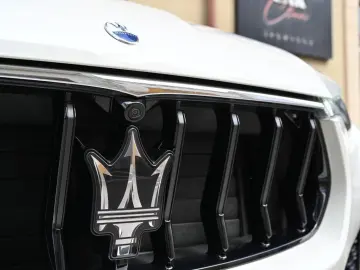 ANDERE Maserati Levante MHEV 330 CV AWD GT