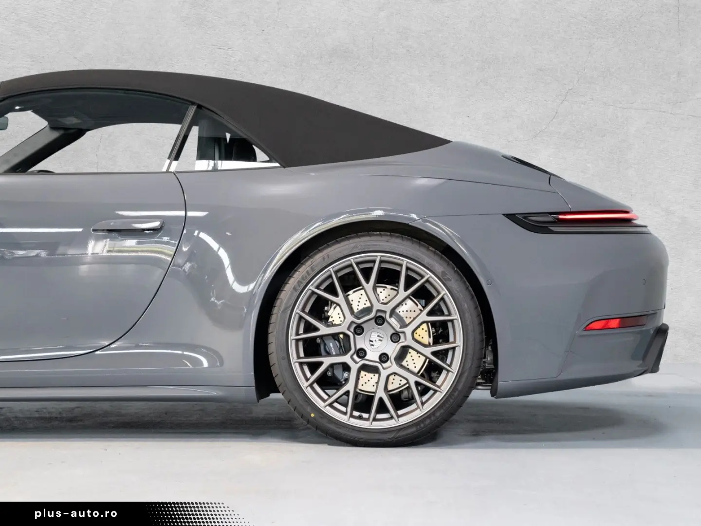 PORSCHE 992 Cabrio Sportdesign Paket Facelift Sportsitz