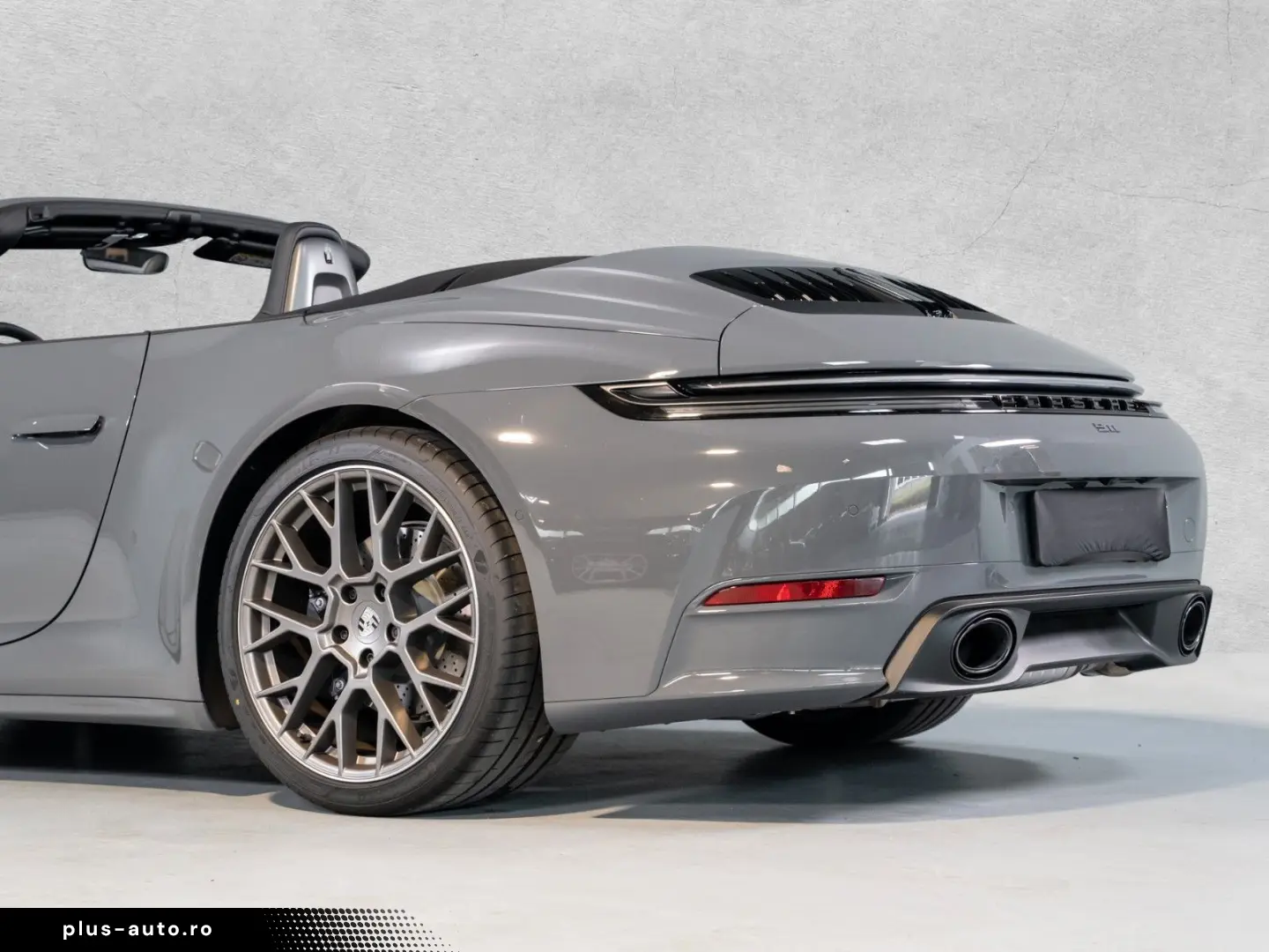 PORSCHE 992 Cabrio Sportdesign Paket Facelift Sportsitz