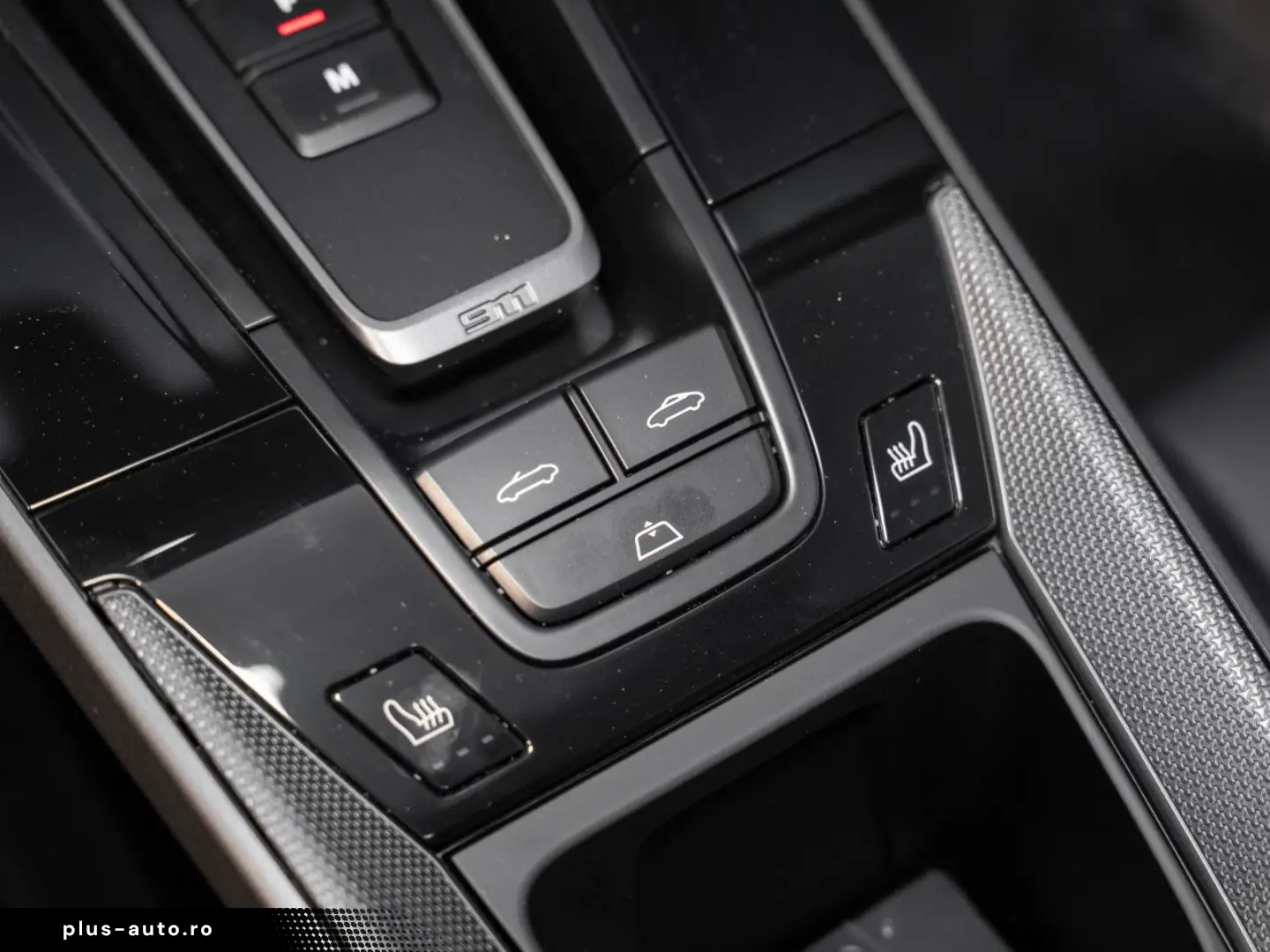 PORSCHE 992 Cabrio Sportdesign Paket Facelift Sportsitz