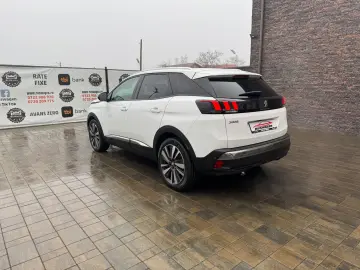 Peugeot 3008 2019 10 1.5
