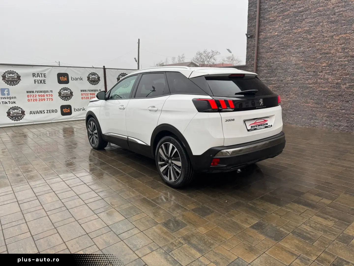 Peugeot 3008 2019 10 1.5