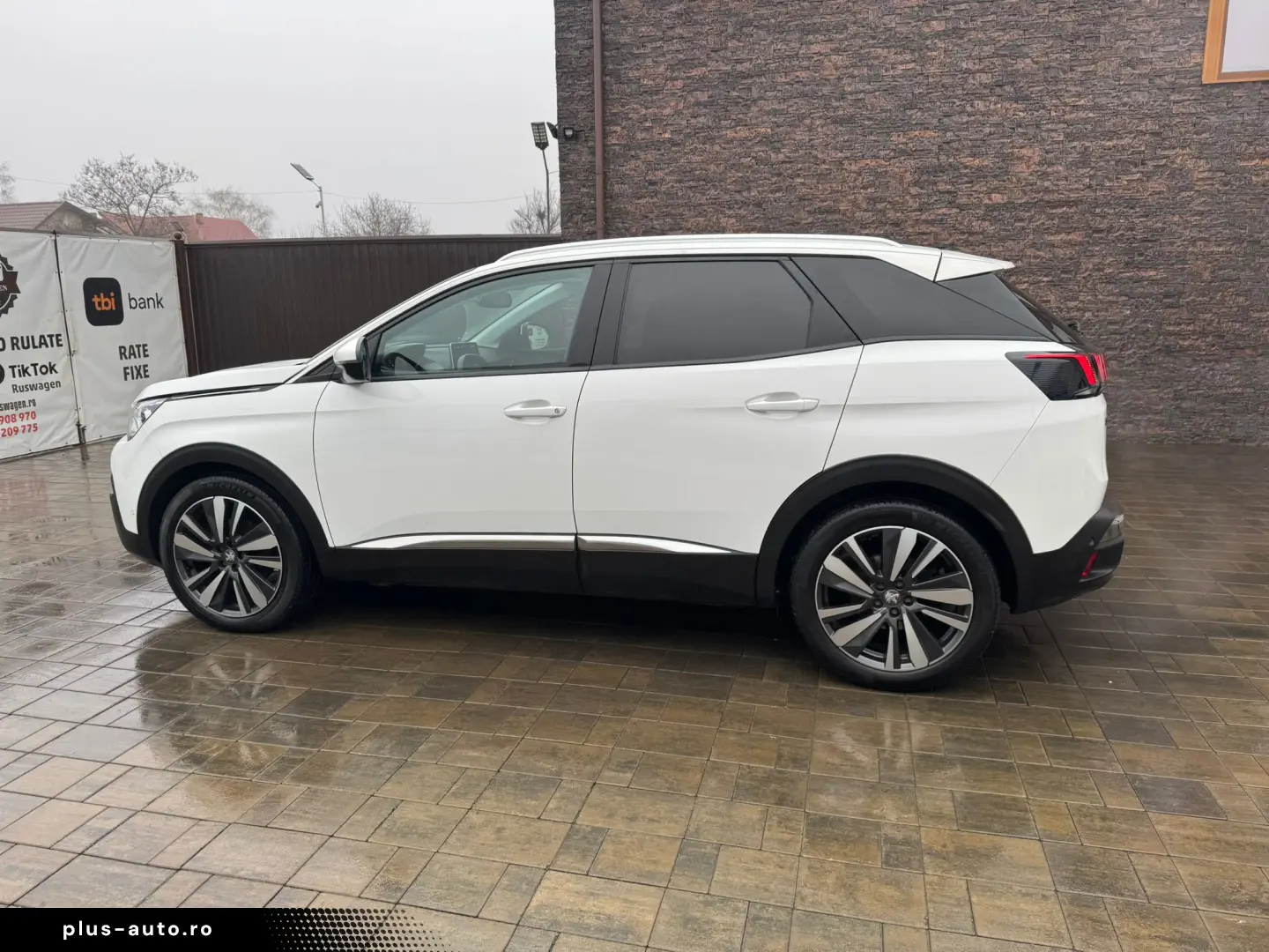 Peugeot 3008 2019 10 1.5
