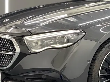 MERCEDES-BENZ E 300 e T-Modell