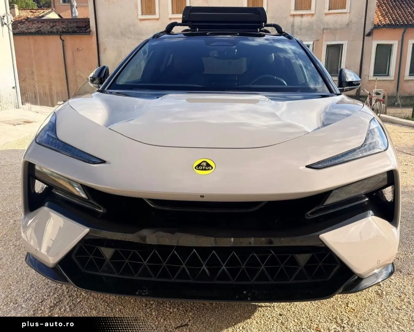 ANDERE Lotus Eletre S