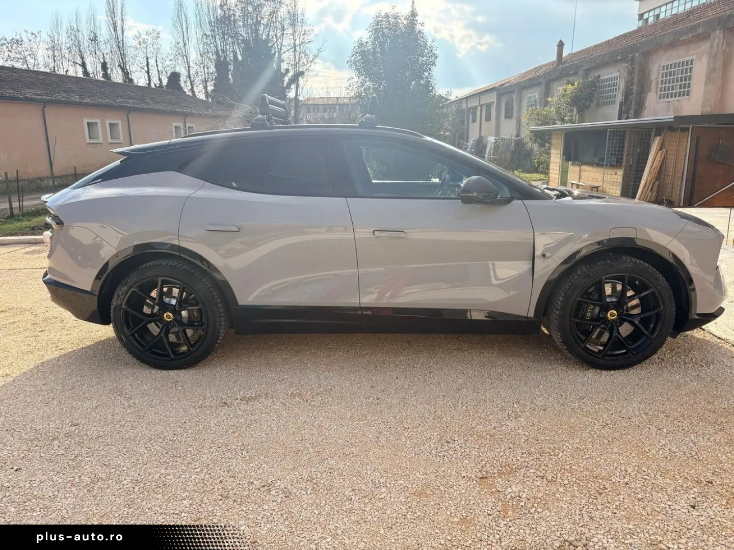 ANDERE Lotus Eletre S