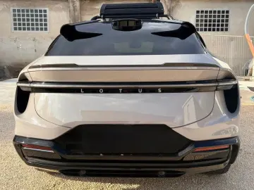 ANDERE Lotus Eletre S