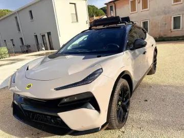 ANDERE Lotus Eletre S