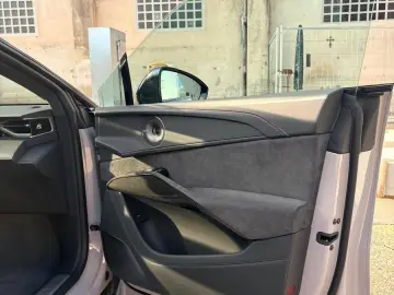 ANDERE Lotus Eletre S