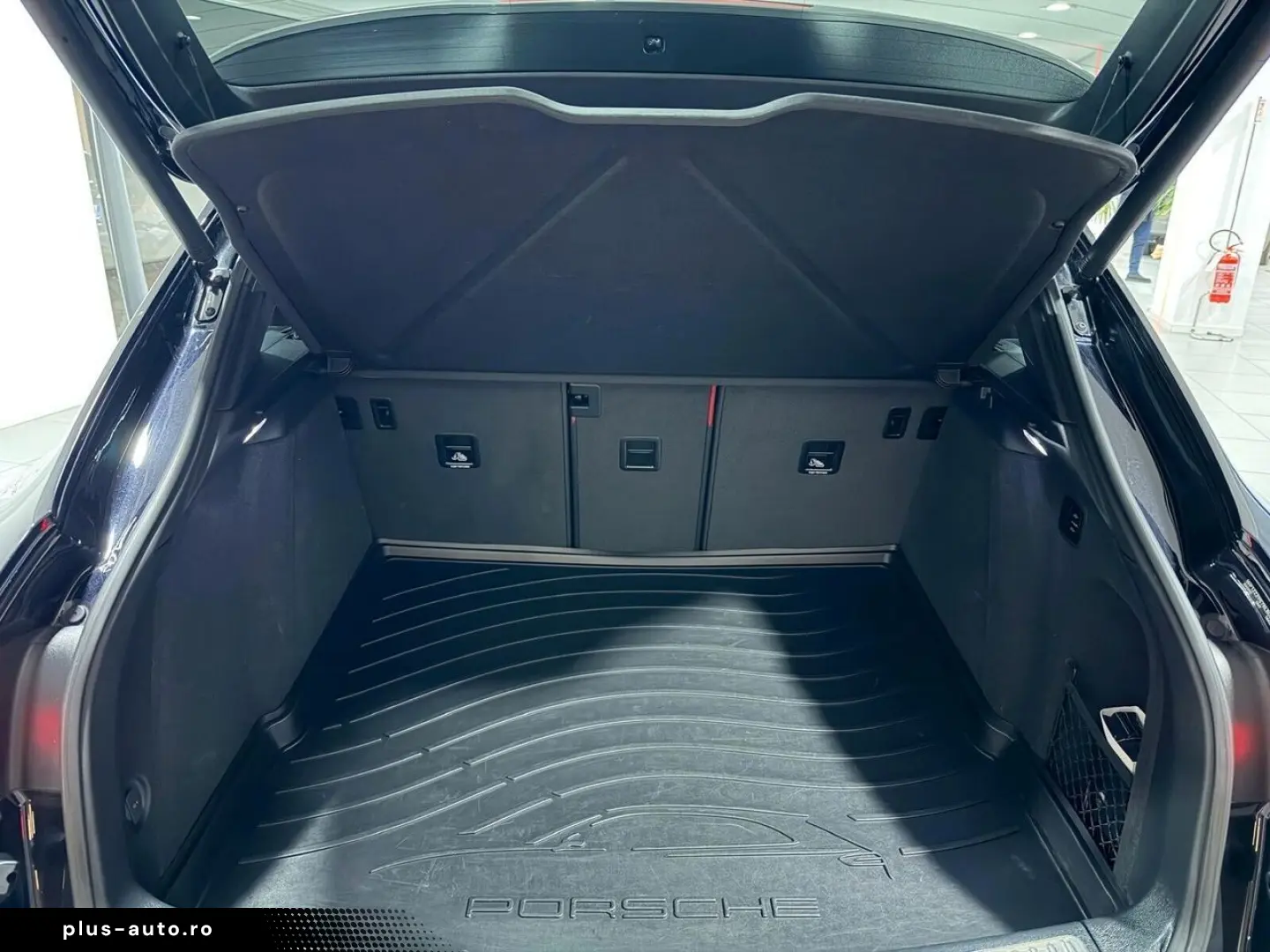 ANDERE Porsche Macan 2.0 T