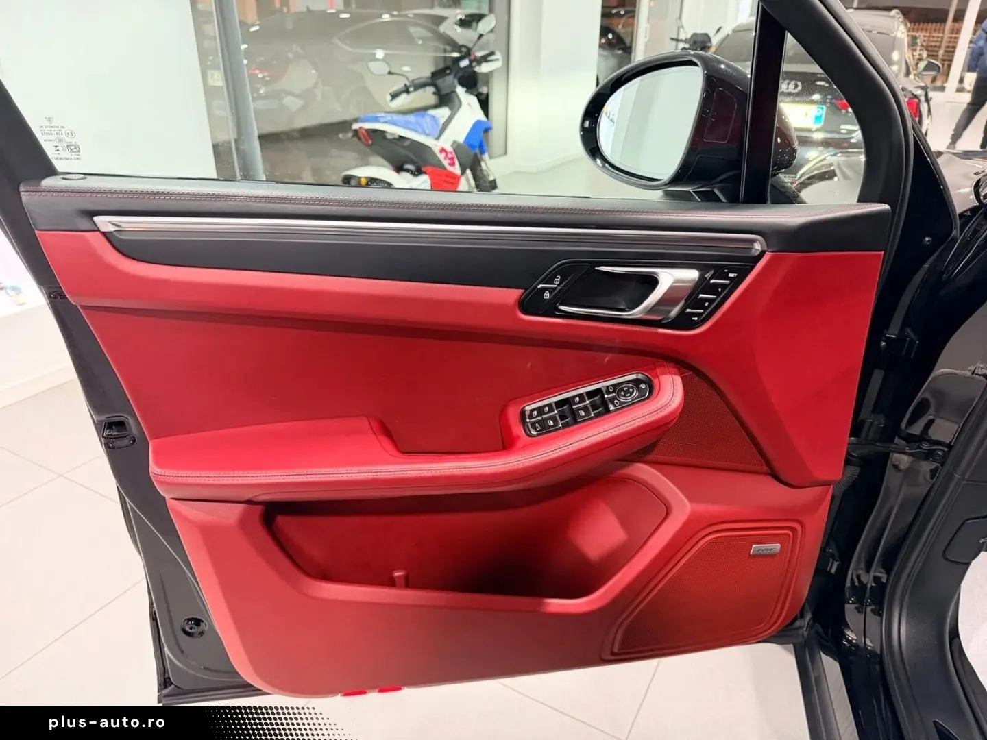 ANDERE Porsche Macan 2.0 T