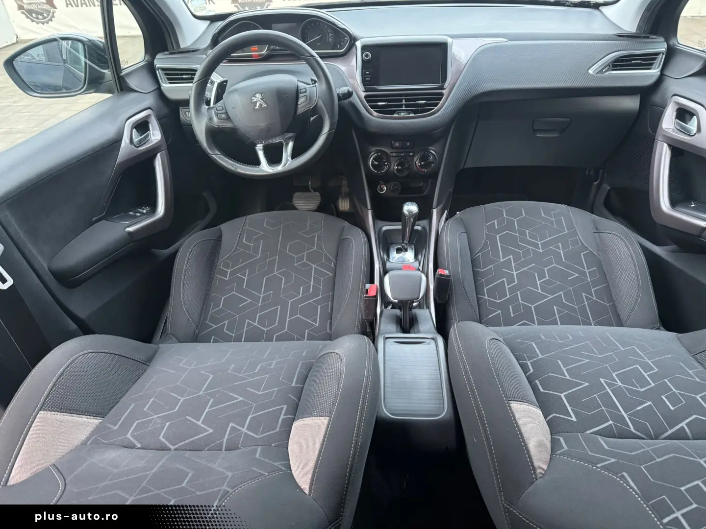 Peugeot 2008 2014 12 1.6