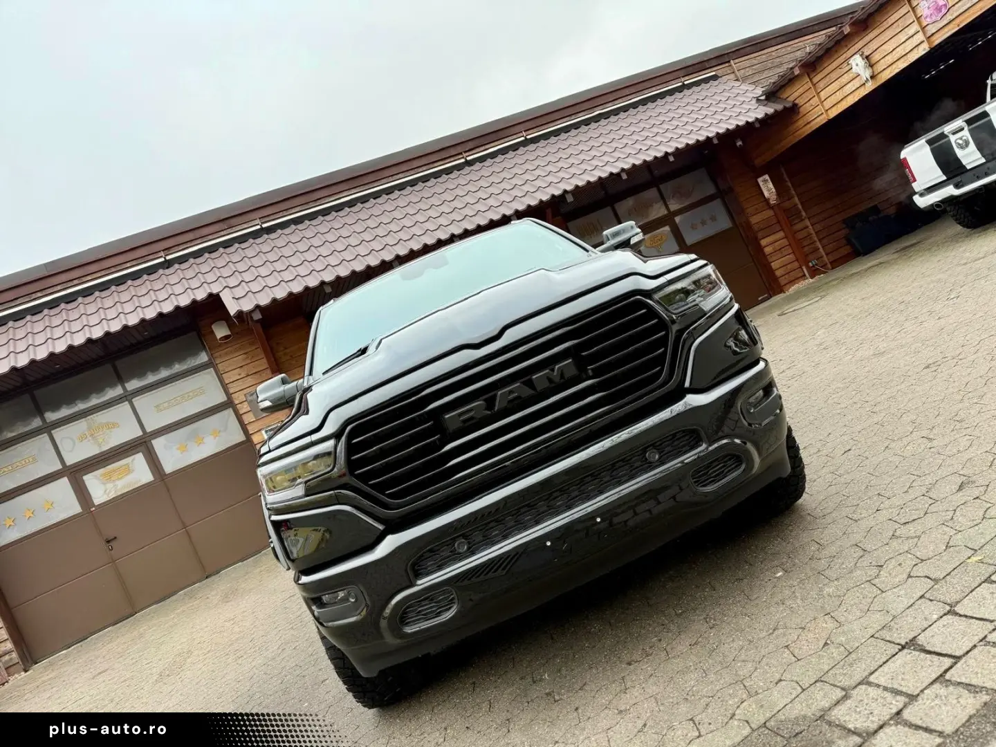 DODGE OFFROAD LIMITED RAMBOX AHK NAVI PDC GARANTIE LIF