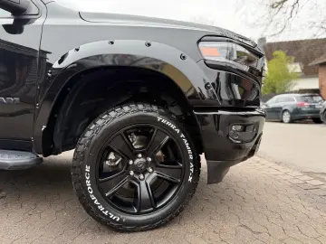 DODGE OFFROAD LIMITED RAMBOX AHK NAVI PDC GARANTIE LIF