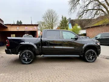 DODGE OFFROAD LIMITED RAMBOX AHK NAVI PDC GARANTIE LIF