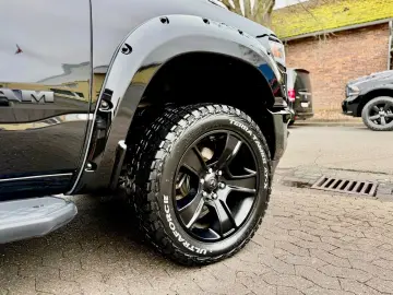 DODGE OFFROAD LIMITED RAMBOX AHK NAVI PDC GARANTIE LIF
