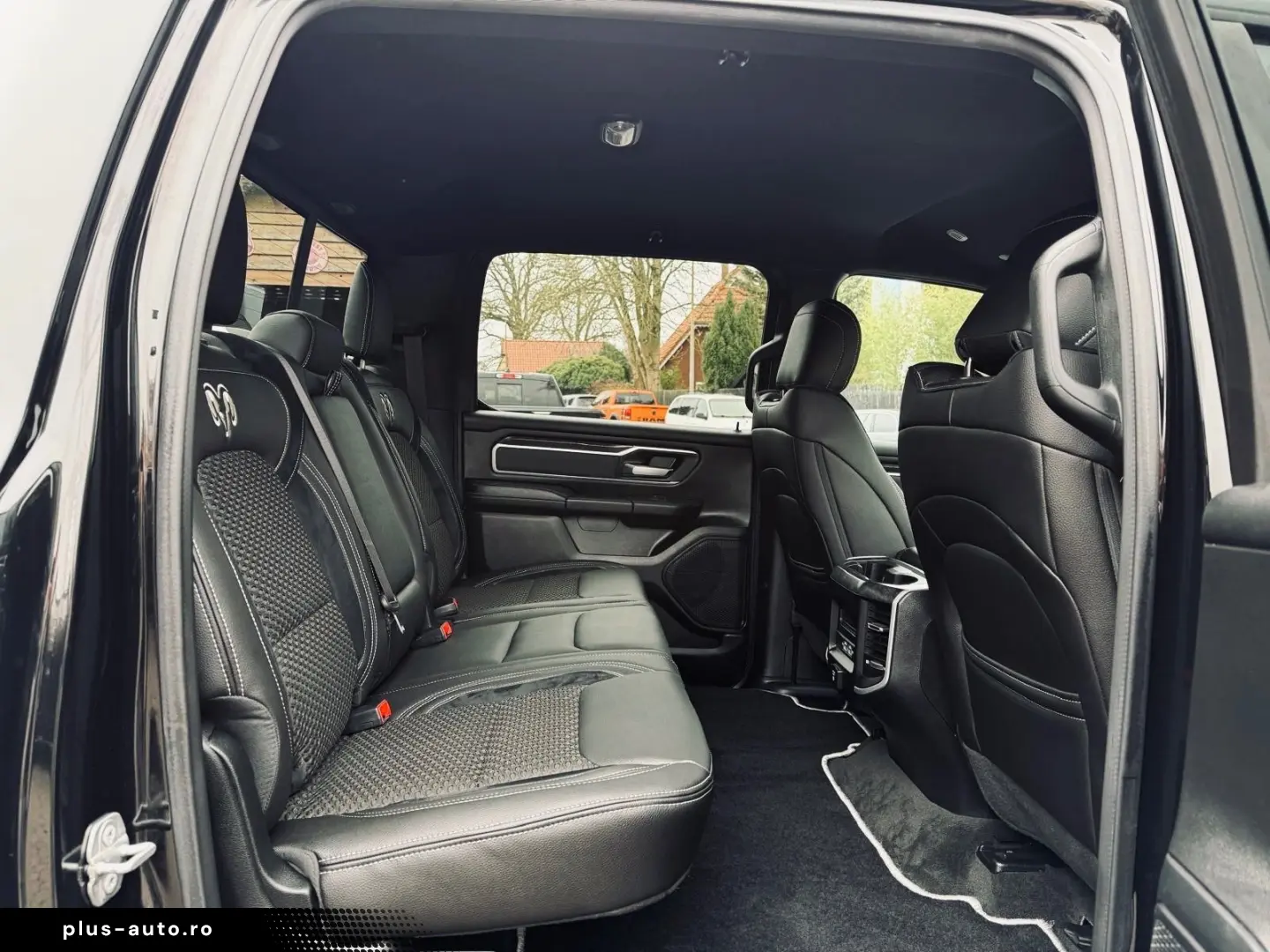 DODGE OFFROAD LIMITED RAMBOX AHK NAVI PDC GARANTIE LIF