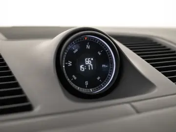 ANDERE Porsche Cayenne 3.0 V6 E-Hybrid Platinum Edition