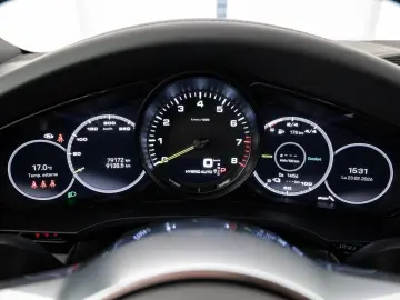 ANDERE Porsche Cayenne 3.0 V6 E-Hybrid Platinum Edition