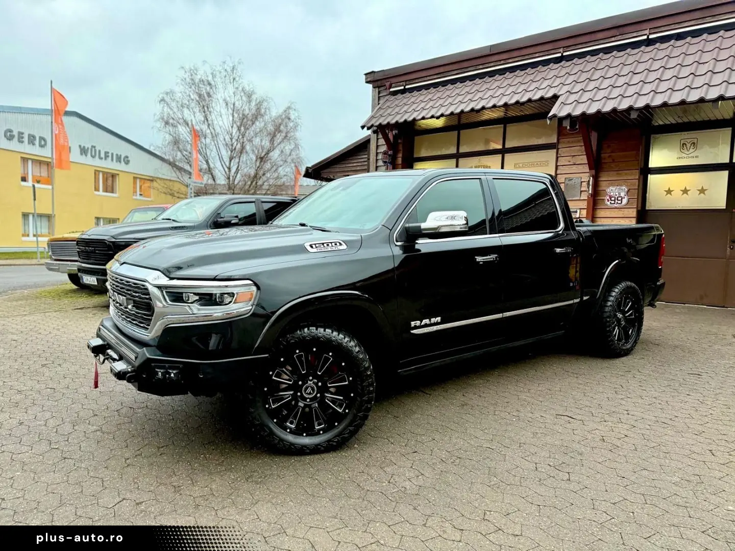 DODGE CLEAN CARFAX LIMITED PANO LUFT RAMBOX AHK NAVI