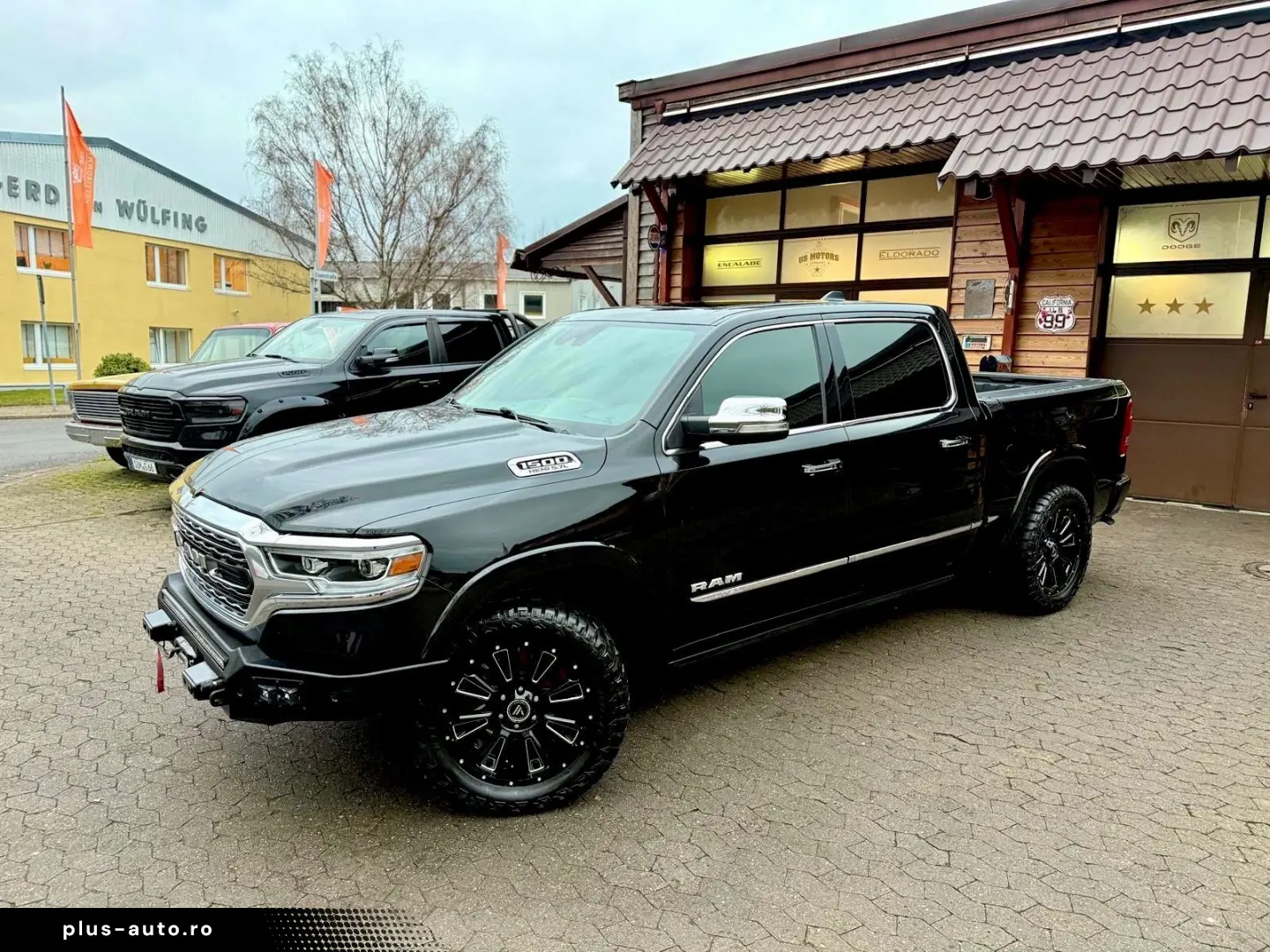 DODGE CLEAN CARFAX LIMITED PANO LUFT RAMBOX AHK NAVI