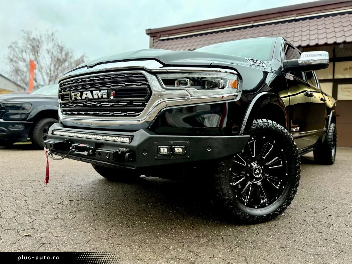 DODGE CLEAN CARFAX LIMITED PANO LUFT RAMBOX AHK NAVI