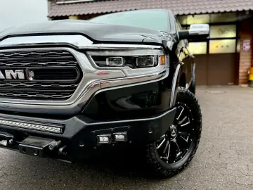 DODGE CLEAN CARFAX LIMITED PANO LUFT RAMBOX AHK NAVI