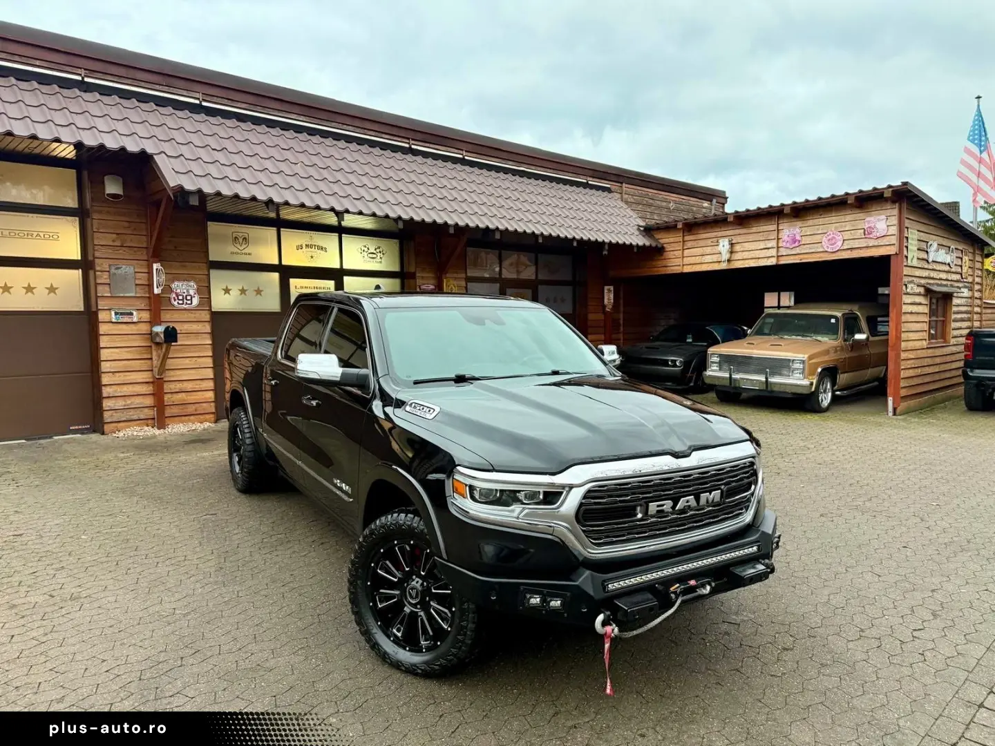 DODGE CLEAN CARFAX LIMITED PANO LUFT RAMBOX AHK NAVI